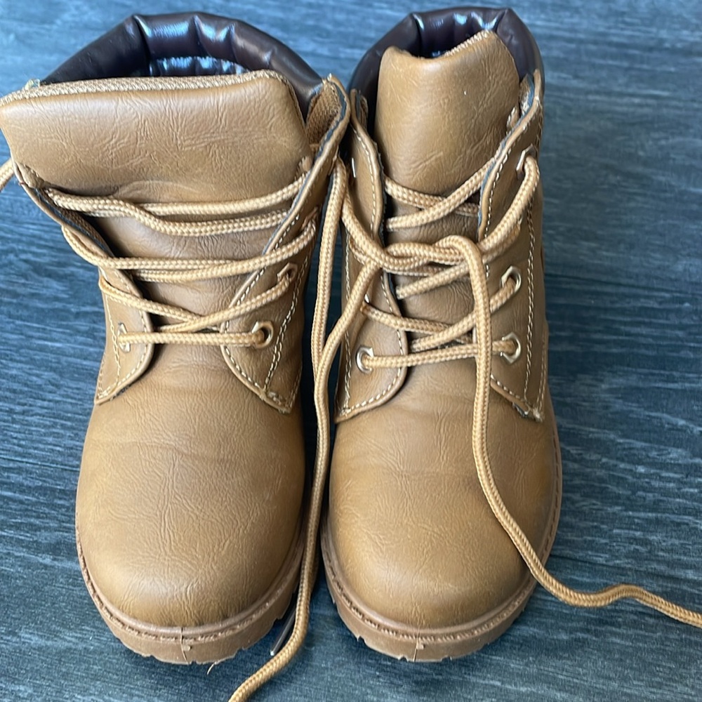 NWT Rugged Bear brown boots - Picture 4 of 6